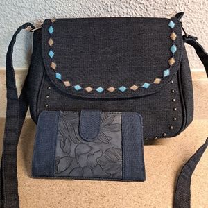 Canyon Sky women’s Embroidered and Studded Denim Crossbody Bag Set